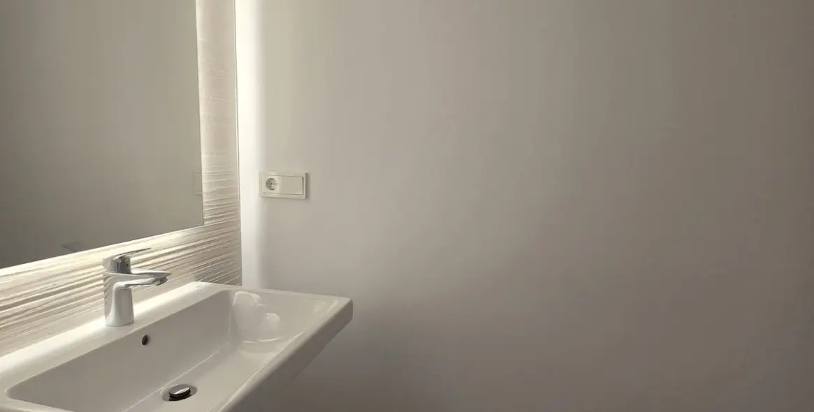 Sale of semi-detached house in El Chaparral 18