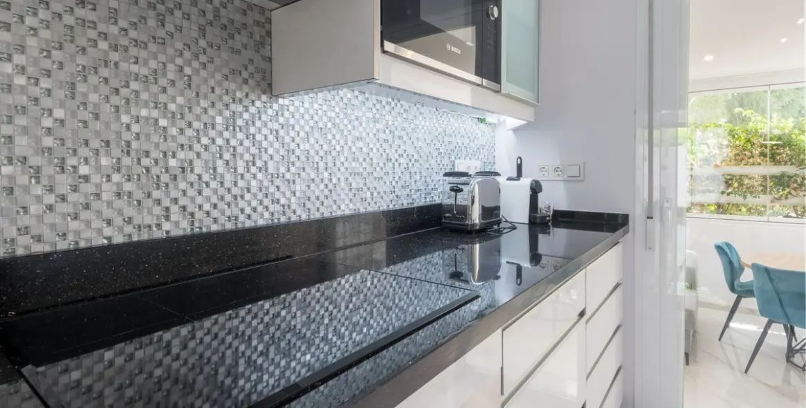 Sale of ground floor apartment in The Golden Mile 15