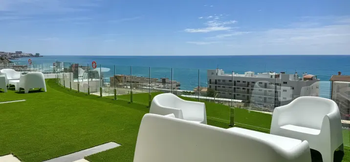 Продажа апартаментов на среднем этаже в Fuengirola 0