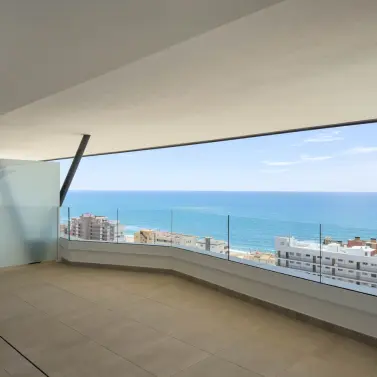 Venta de apartamento en planta media en Fuengirola