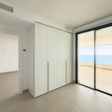 Venta de apartamento en planta media en Fuengirola