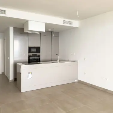 Venta de apartamento en planta media en Fuengirola