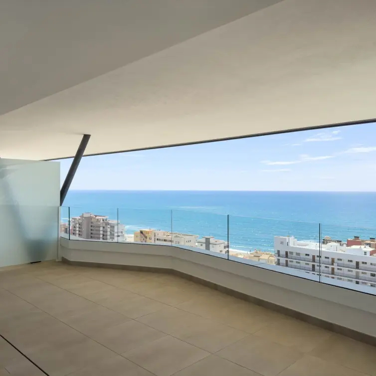 Продажа апартаментов на среднем этаже в Fuengirola