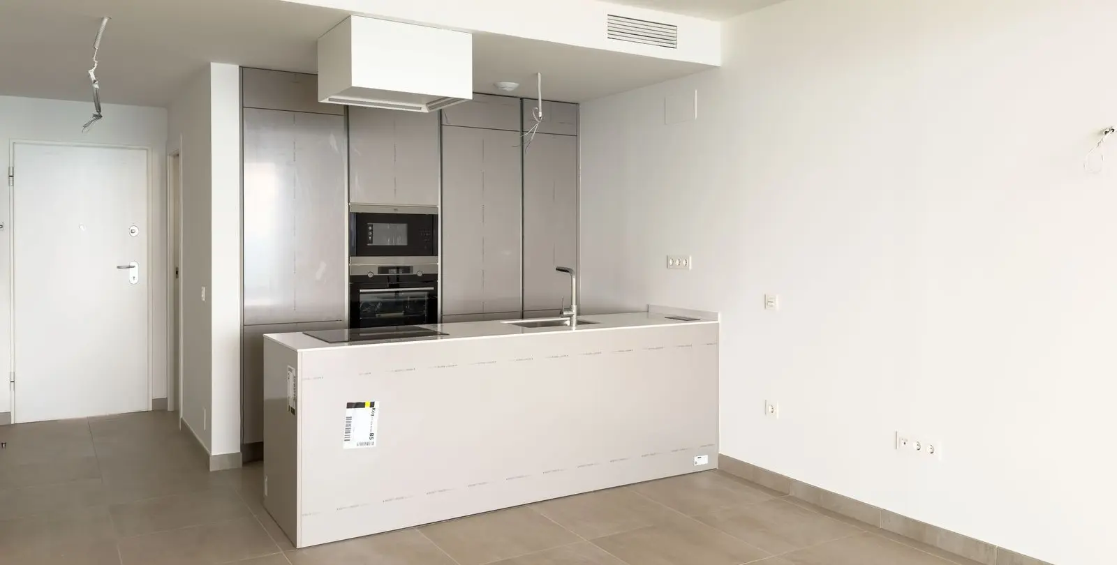 Venta de apartamento en planta media en Fuengirola 6