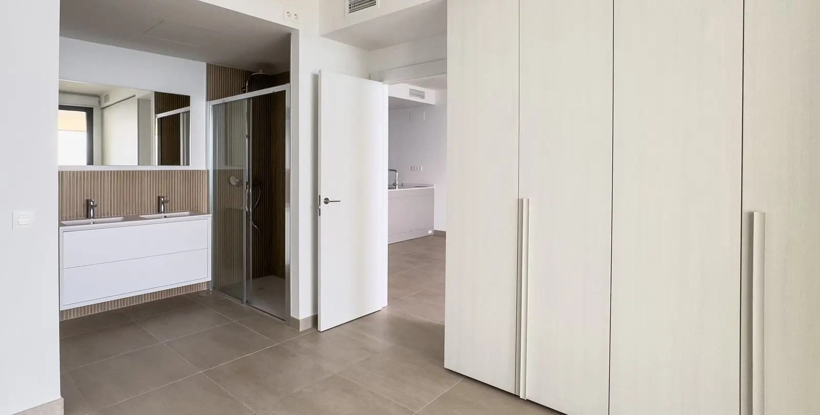 Venta de apartamento en planta media en Fuengirola 13