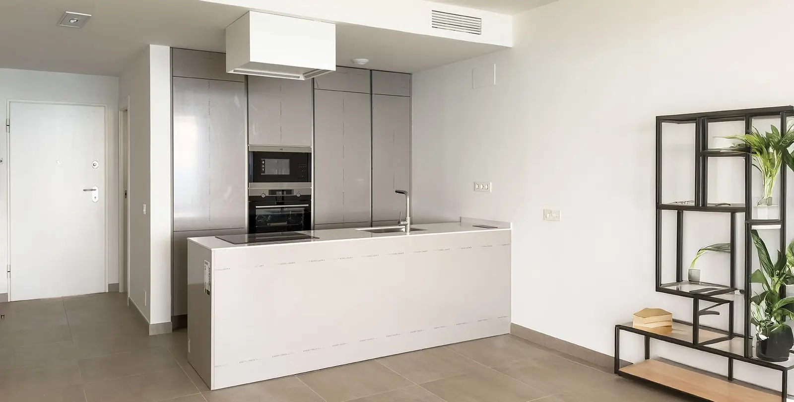 Venta de apartamento en planta media en Fuengirola 30