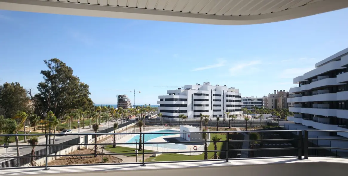 Продажа апартаментов на среднем этаже в Los Alamos 1