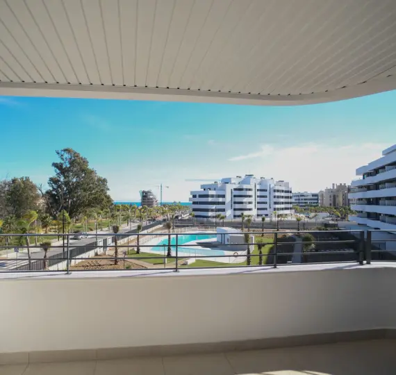 Venta de apartamento en planta media en Los Alamos