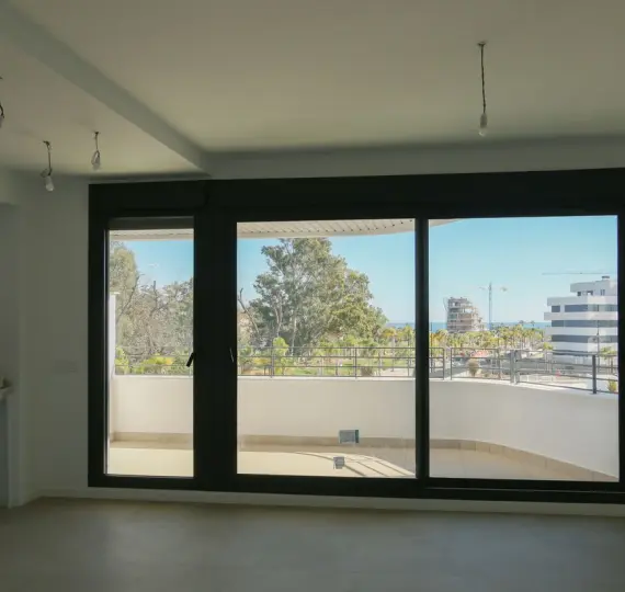 Venta de apartamento en planta media en Los Alamos