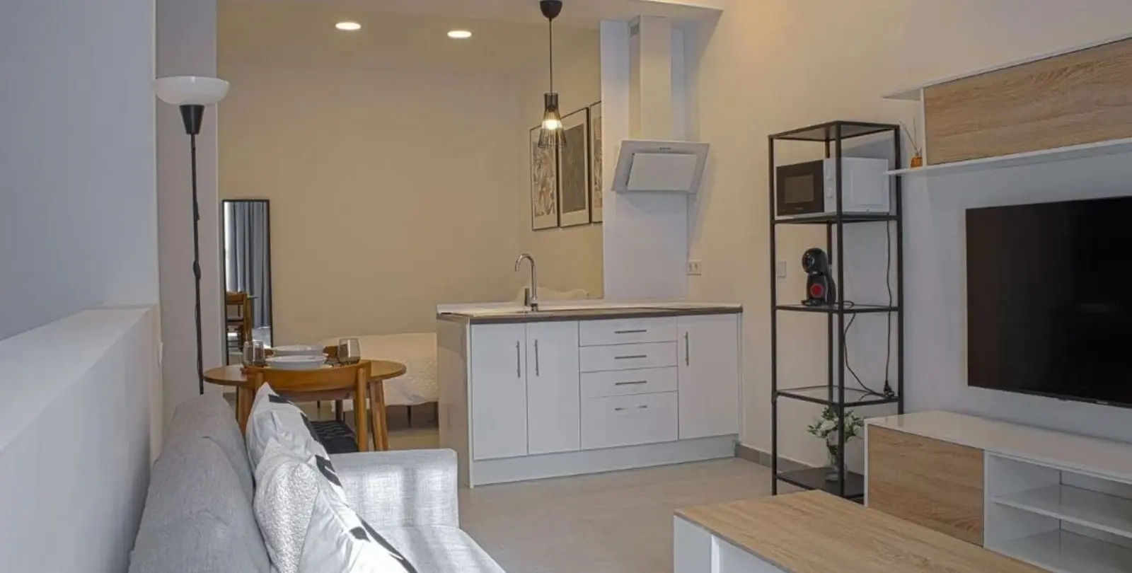 Sale of duplex in Torremolinos 3