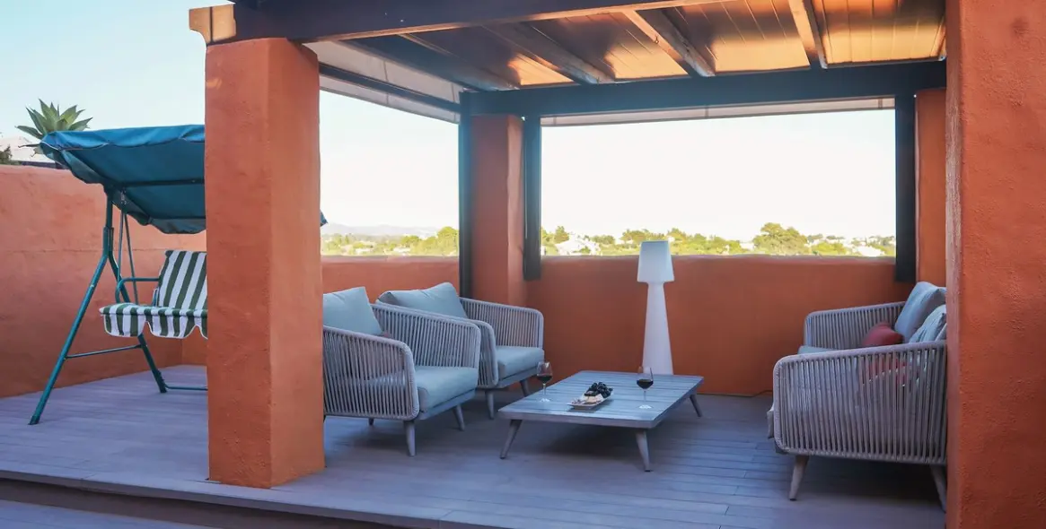 Sale of penthouse in Atalaya 10