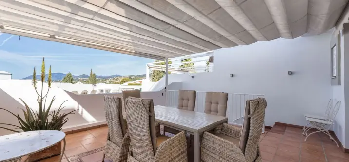 Sale of townhouse in Nueva Andalucía 1