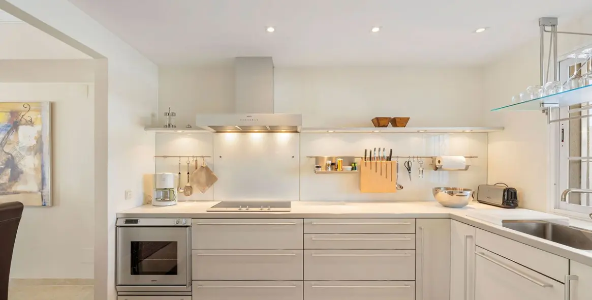 Sale of townhouse in Nueva Andalucía 3