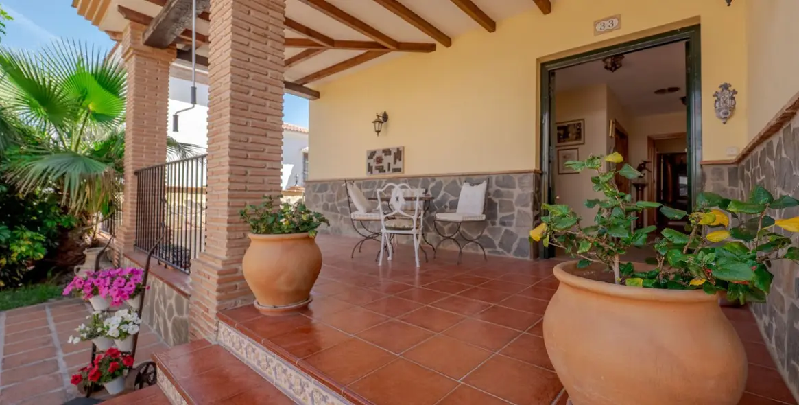 Venta de villa independiente en Alhaurín el Grande 8