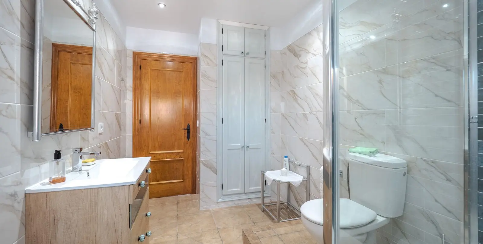 Sale of detached villa in Alhaurín el Grande 28