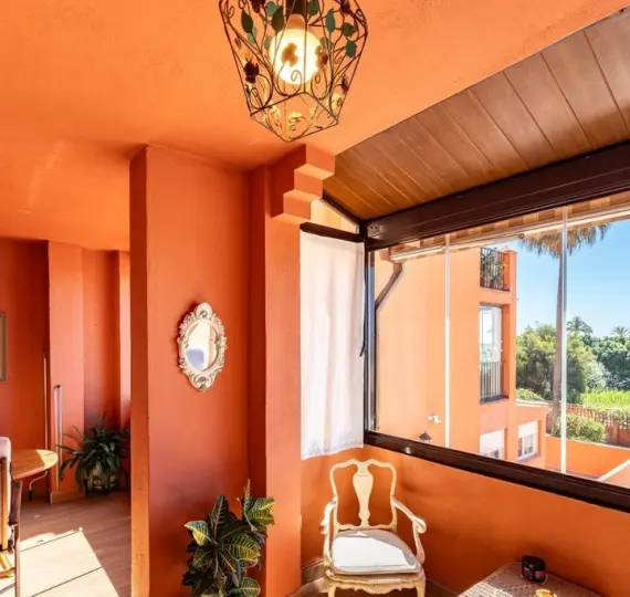 Venta de apartamento en planta media en Los Alamos