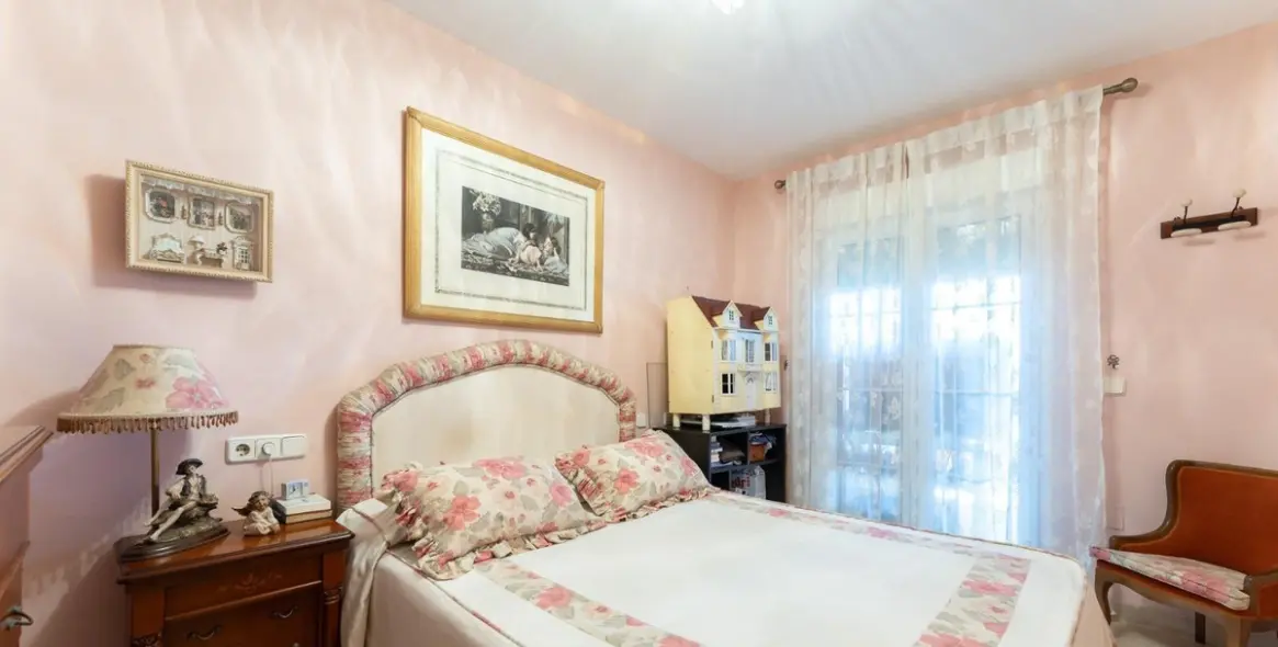 Продажа апартаментов на среднем этаже в Los Alamos 7