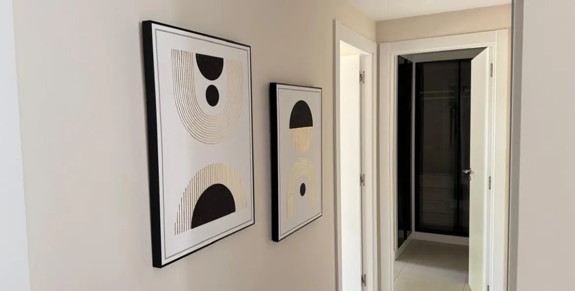 Sale of middle floor apartment in Estepona 14