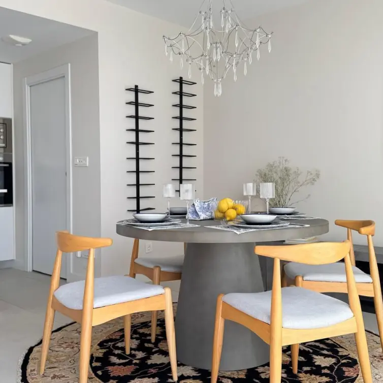 Продажа апартаментов на среднем этаже в Estepona