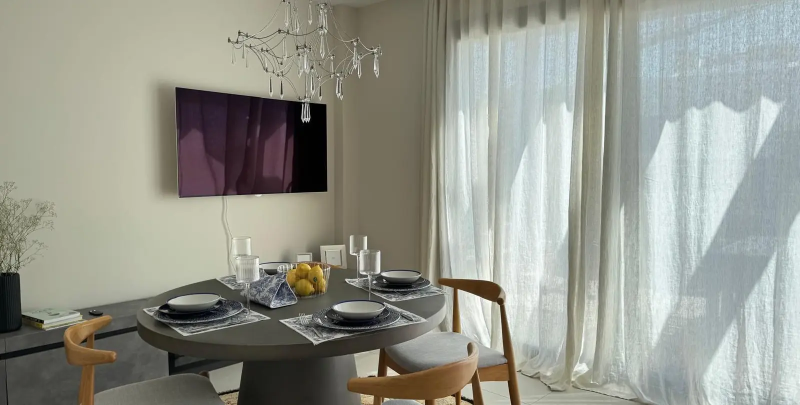 Продажа апартаментов на среднем этаже в Estepona 8