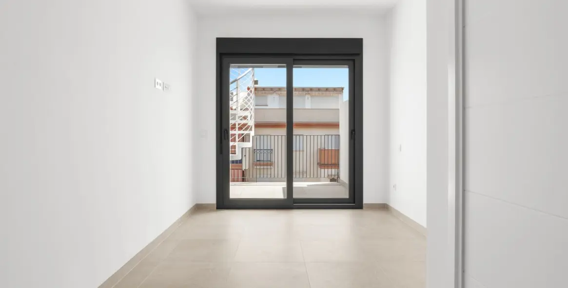 Продажа пентхауса в Estepona 8