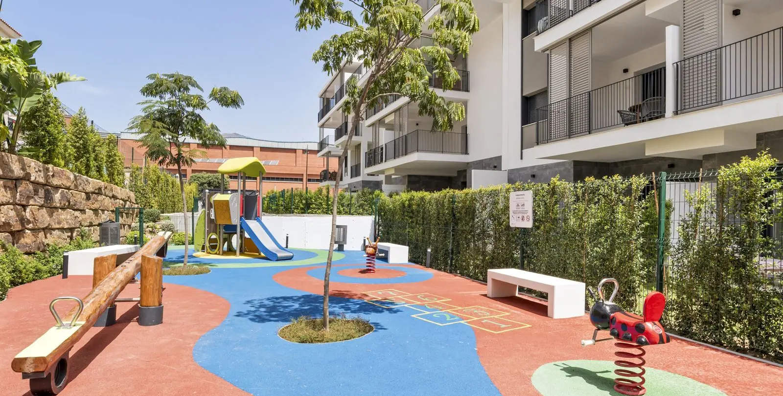 Продажа пентхауса в Estepona 26