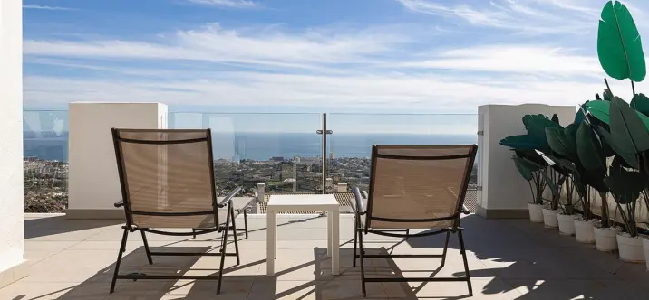 Venta de ático dúplex en Benalmadena 0