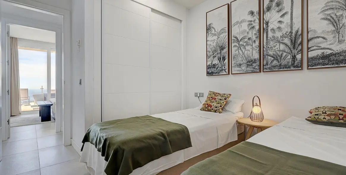 Sale of penthouse duplex in Benalmadena 7