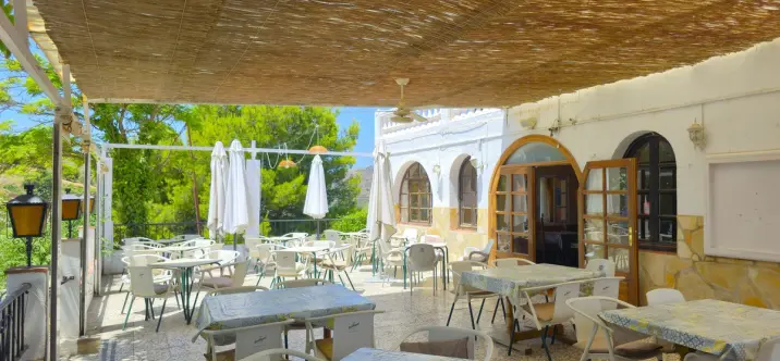 Sale of detached villa in Cómpeta 3