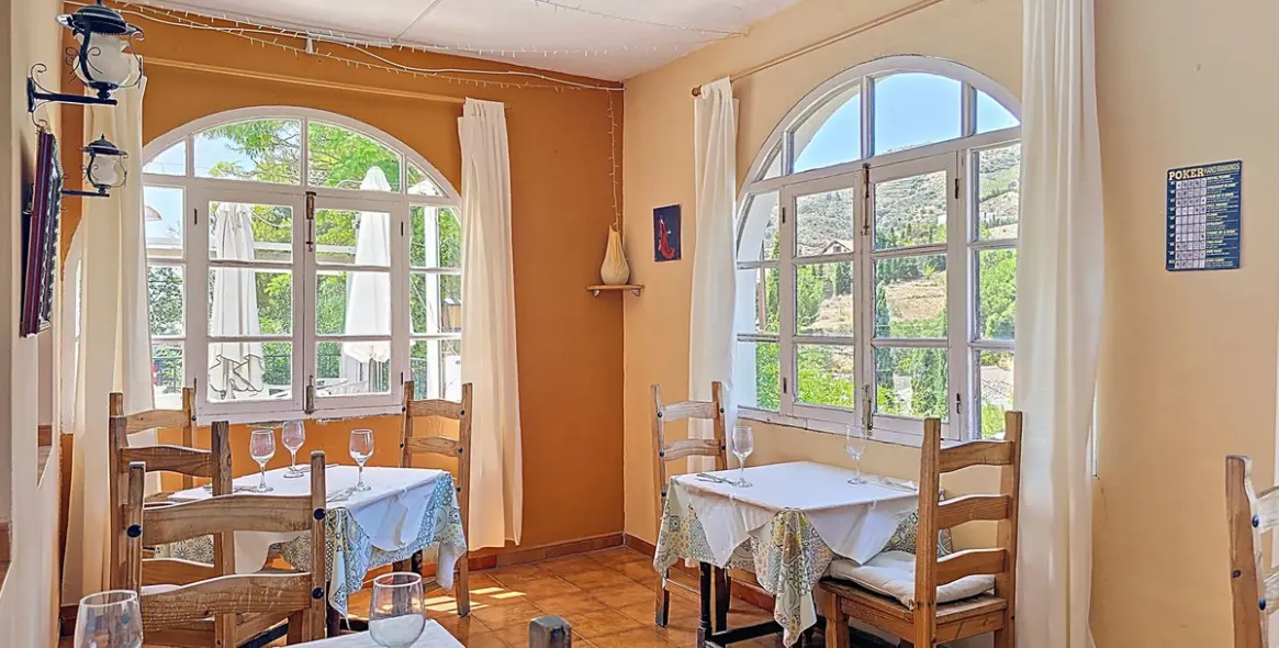 Venta de villa independiente en Cómpeta 9