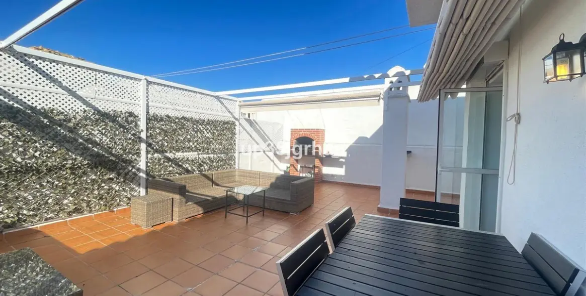 Sale of penthouse in Selwo 21