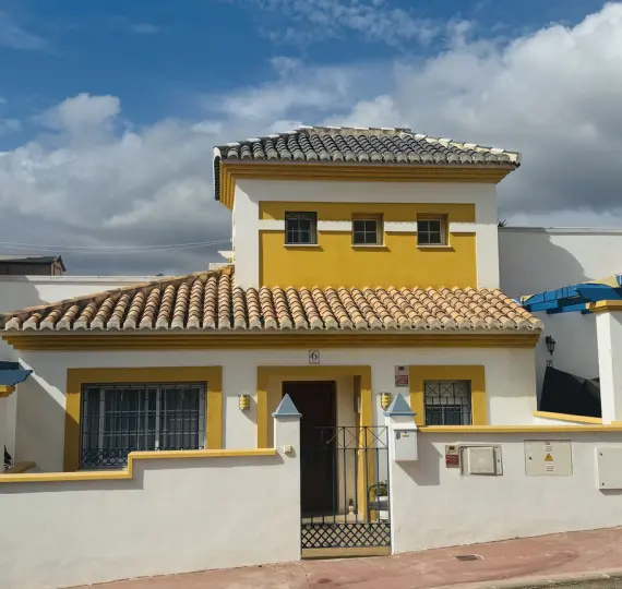 Продажа таунхауса в Calahonda