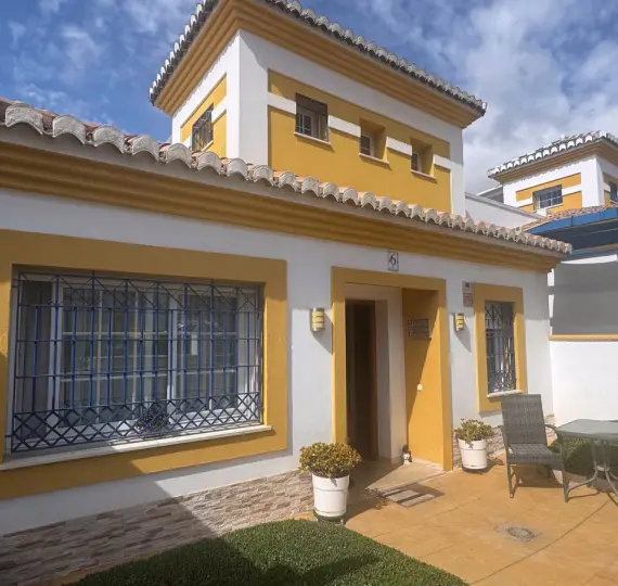 Продажа таунхауса в Calahonda