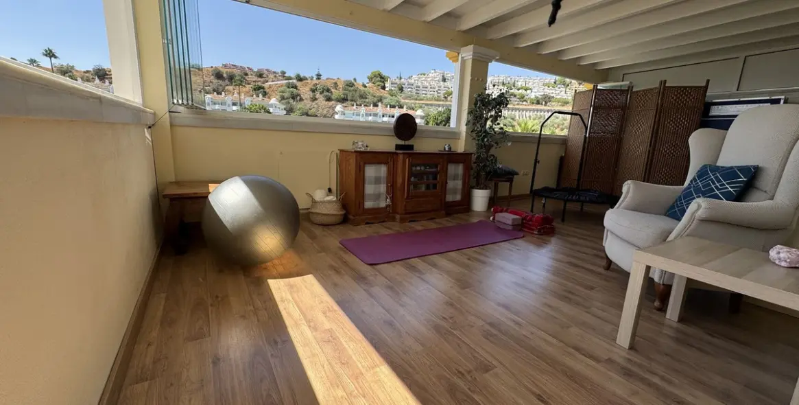 Продажа таунхауса в Calahonda 9