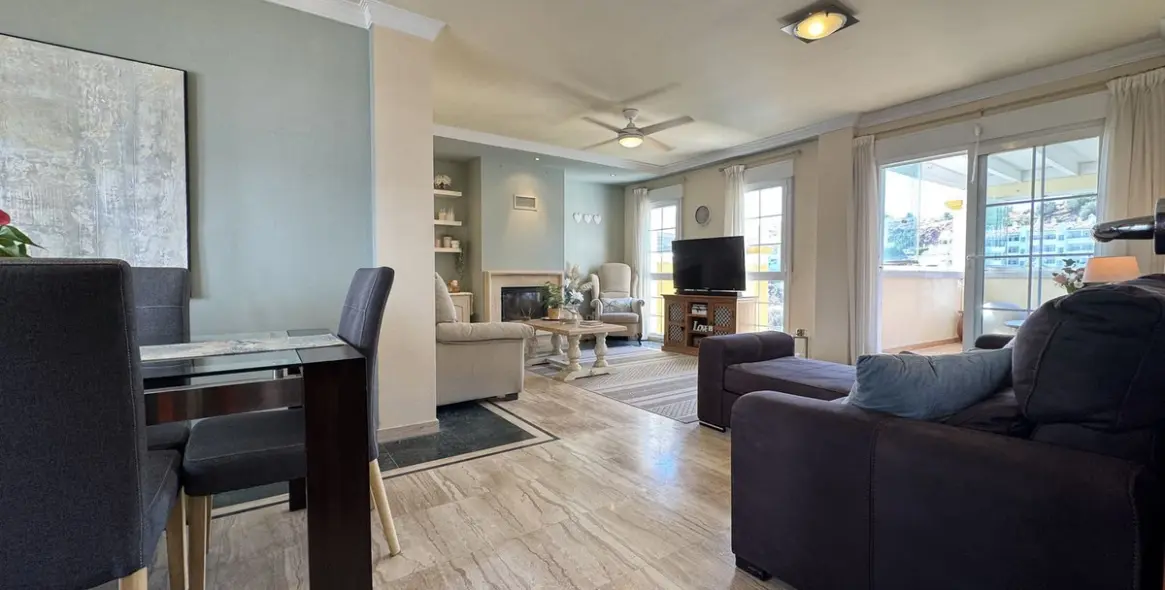 Продажа таунхауса в Calahonda 10