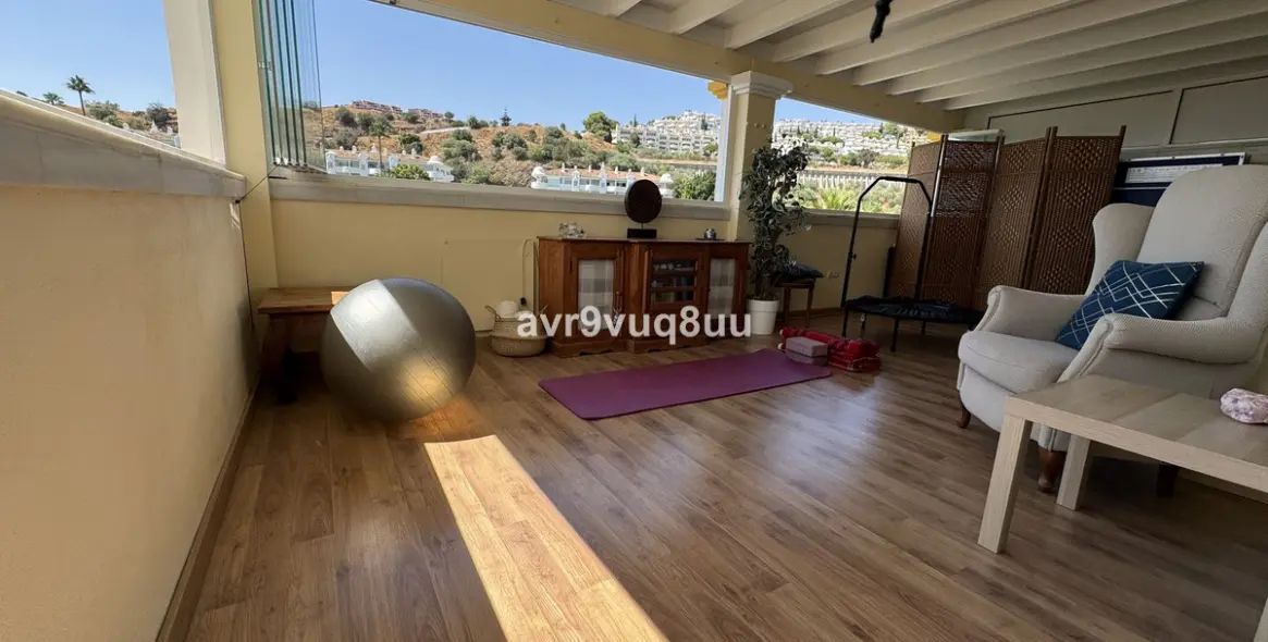 Продажа таунхауса в Calahonda 9