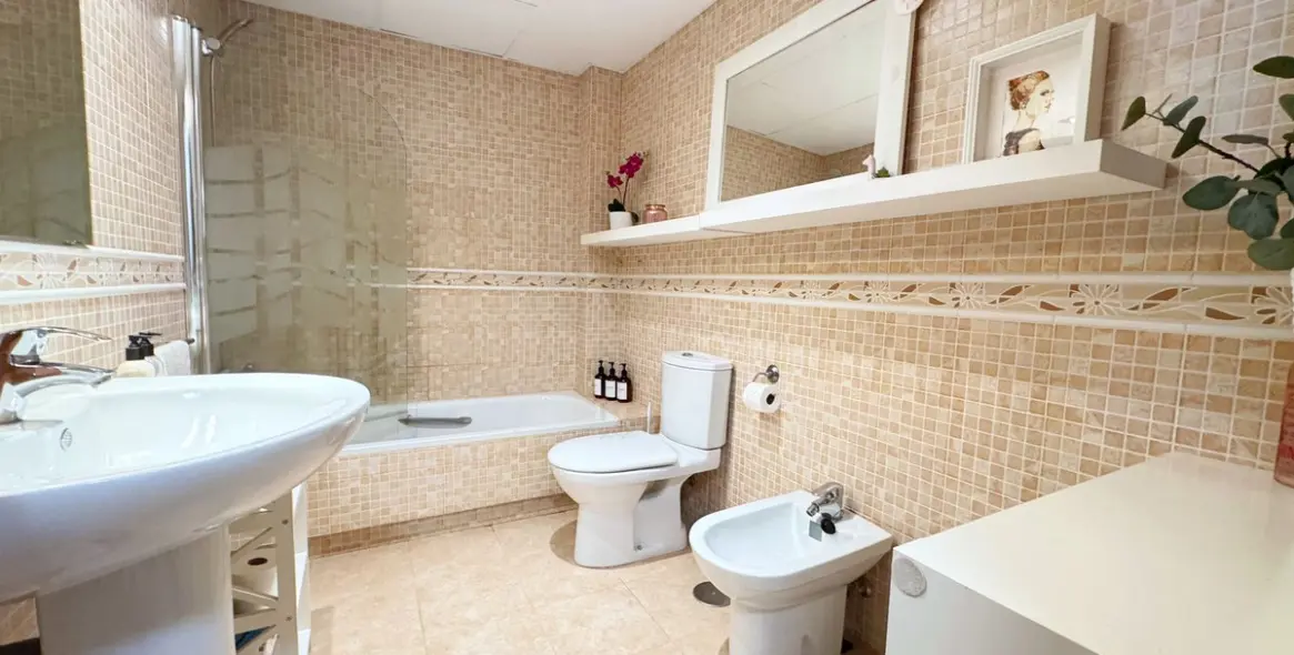 Продажа таунхауса в Calahonda 24