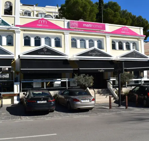 Venta de oficina en Aloha