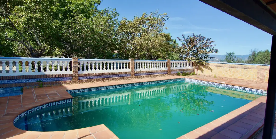 Sale of detached villa in Churriana 4