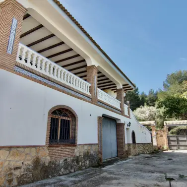 Sale of detached villa in Churriana