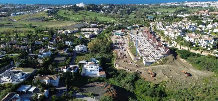 Sale of residential plot in Benahavís 1