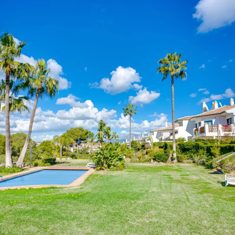 Venta de casa pareada en Riviera del Sol