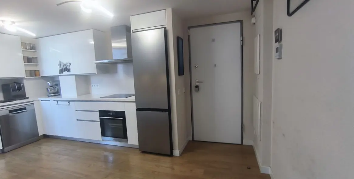 Sale of penthouse in Estepona 18