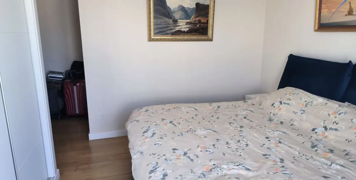 Sale of penthouse in Estepona 23