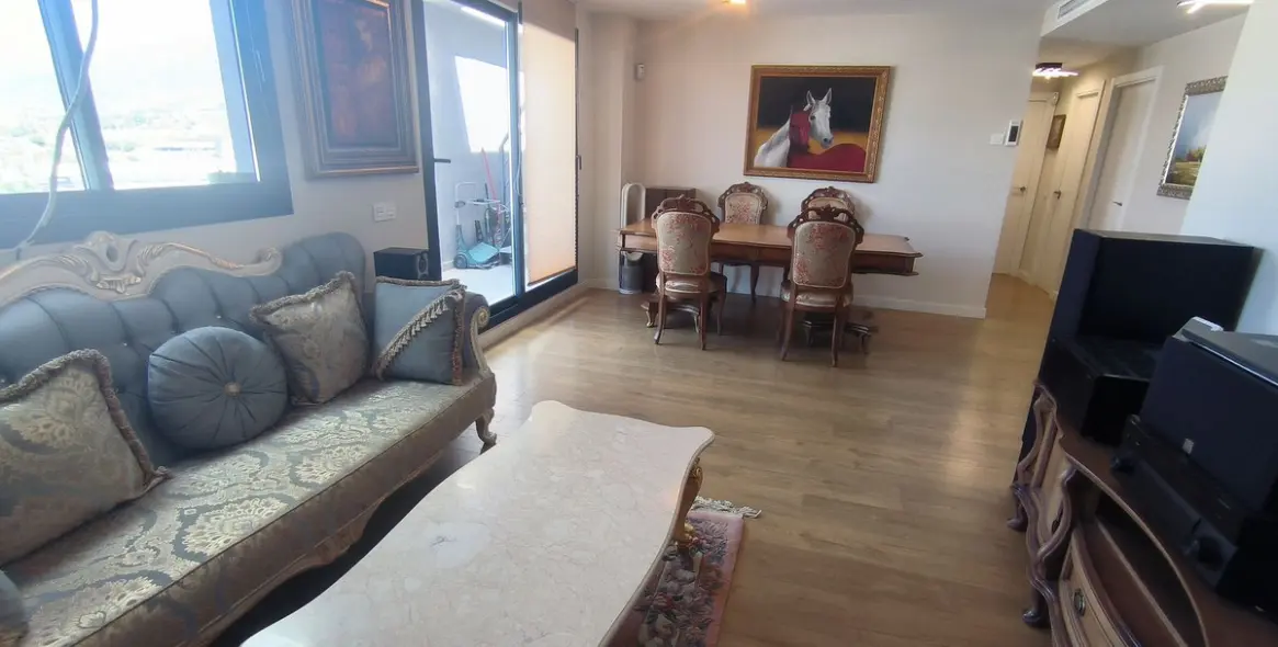 Sale of penthouse in Estepona 37