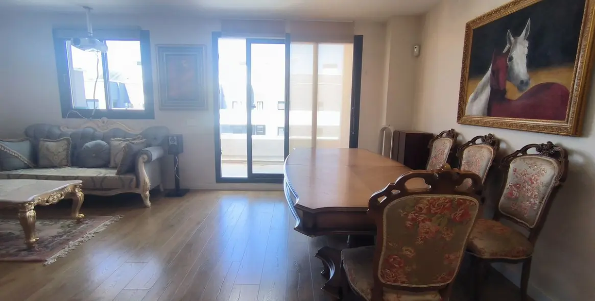 Sale of penthouse in Estepona 46