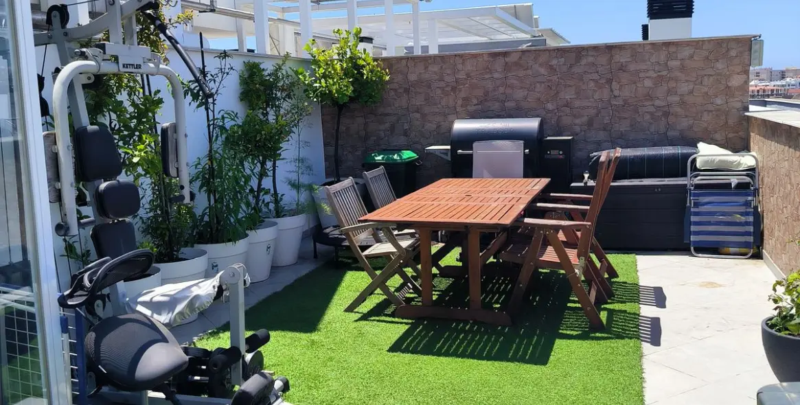 Sale of penthouse in Estepona 66