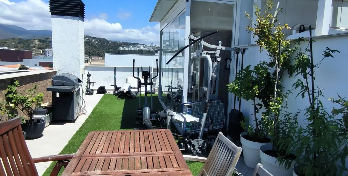Sale of penthouse in Estepona 69