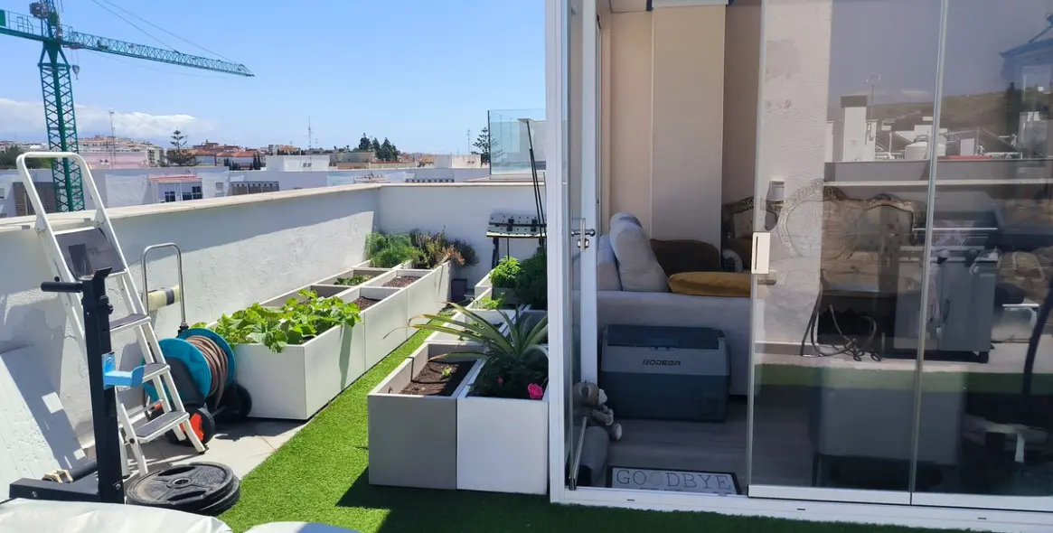 Sale of penthouse in Estepona 71