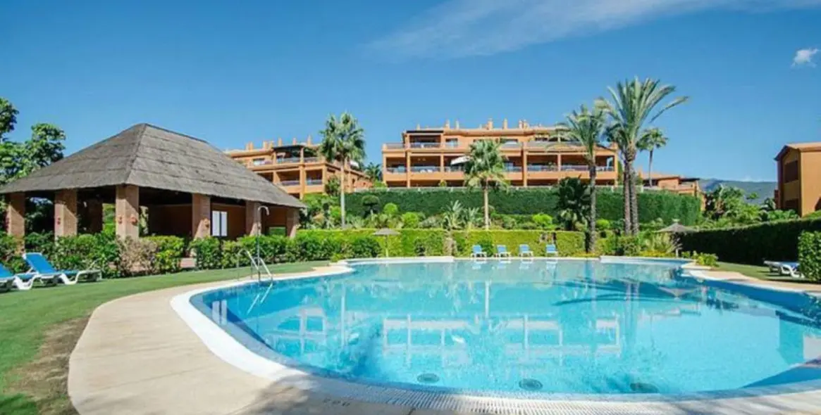 Long-term rent of penthouse in Atalaya 1